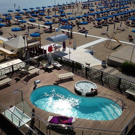 Hotel Baia Rimini Exteriör bild