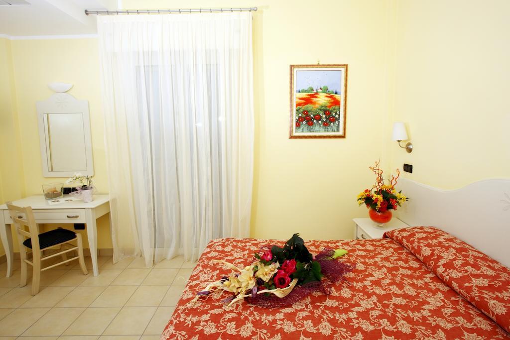 Hotel Baia Rimini Exteriör bild