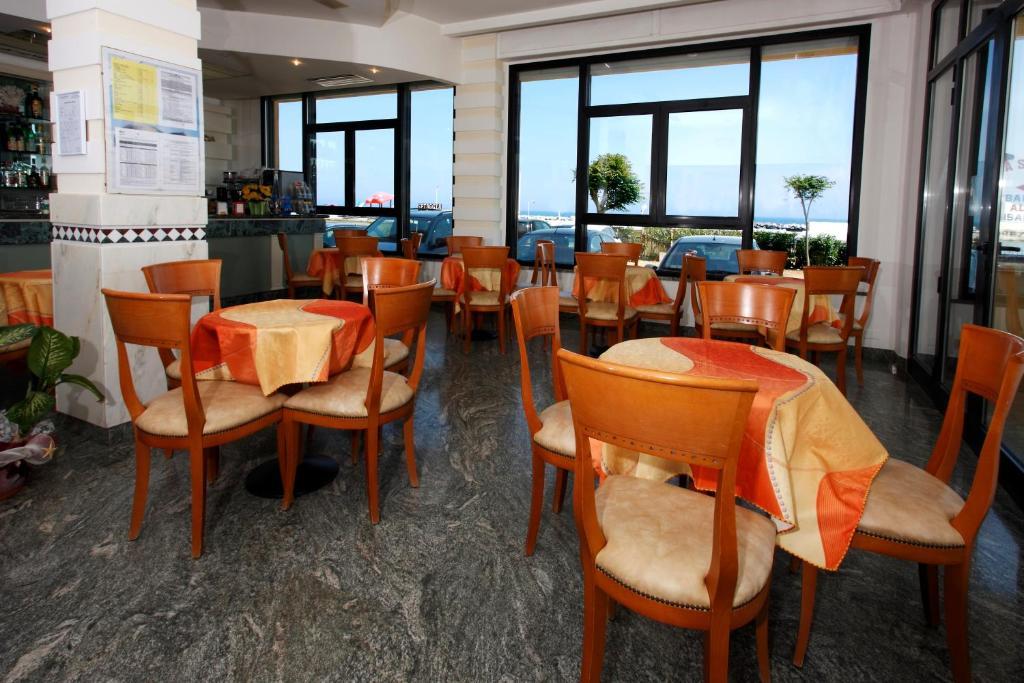 Hotel Baia Rimini Exteriör bild