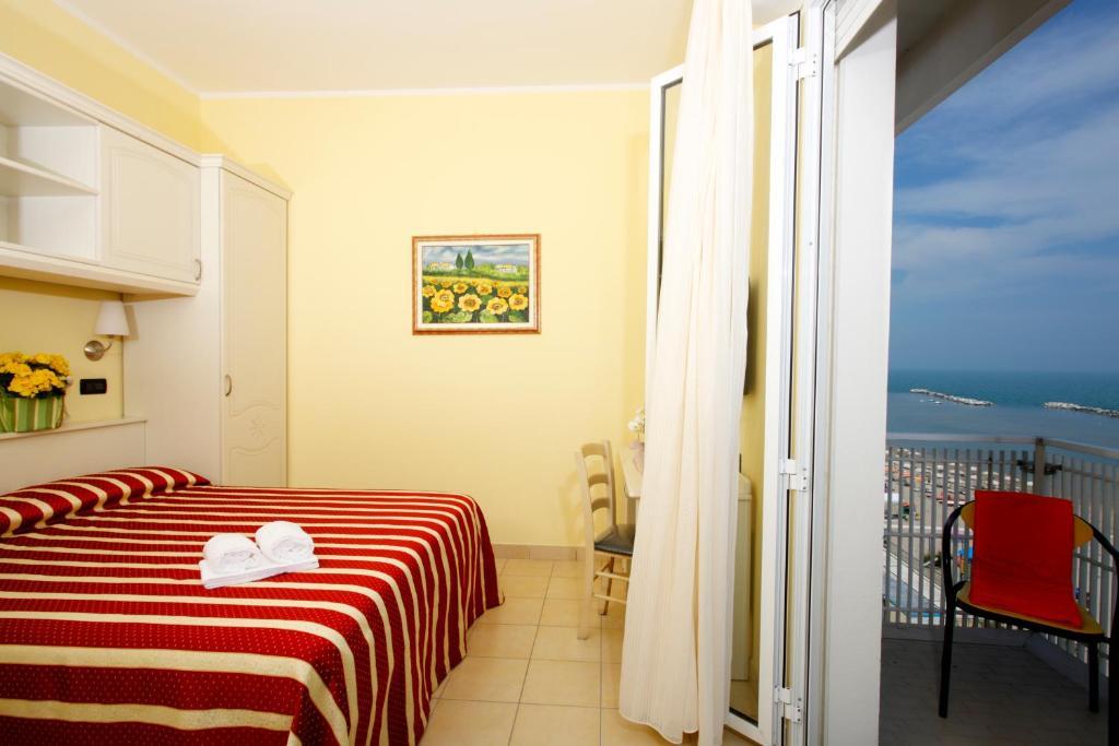 Hotel Baia Rimini Exteriör bild