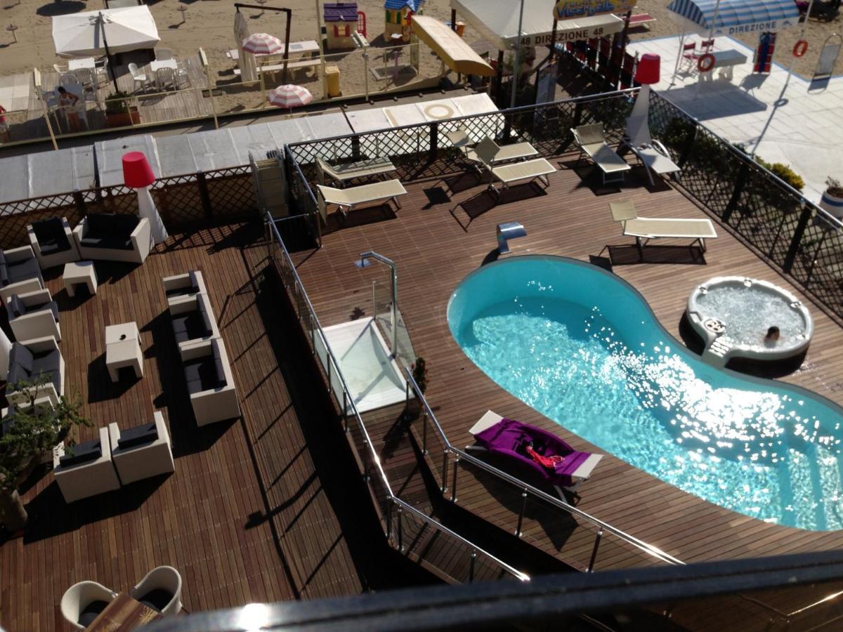 Hotel Baia Rimini Exteriör bild